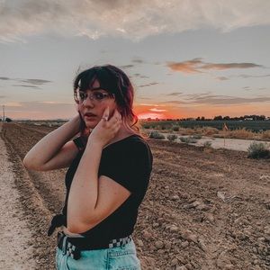 Meet your Posher, Paris